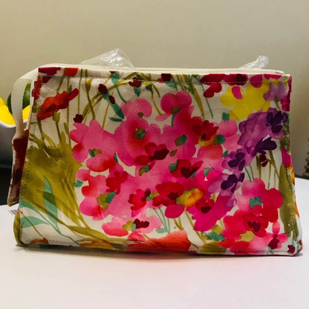 Chris Notti Silk Makeup Bag - Picture 3 of 8